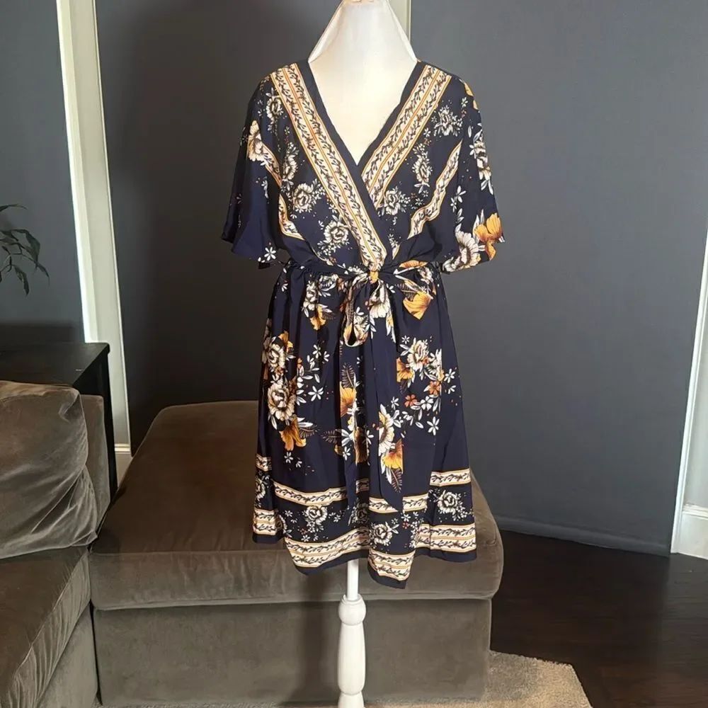 Women V-Neck Bohemian Navy Floral Print Short Summer Dress Cover Up Size XL NEW